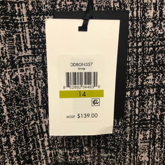 NWT DKNY Short Sleeve Jewel Neck Flare Dress Sz 14 - Picture 9 of 16